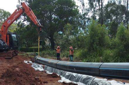 Seqwater crews working to repace 80m of pipeline on Karragarra Island