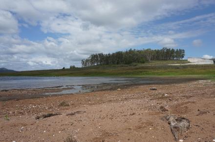 While the recent rainfall drenched coastal areas of SEQ, Wivenhoe Dam catchment only received 70-80mm, topping  up the dam by only 1.3%