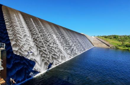 Wyaralong Dam spilling