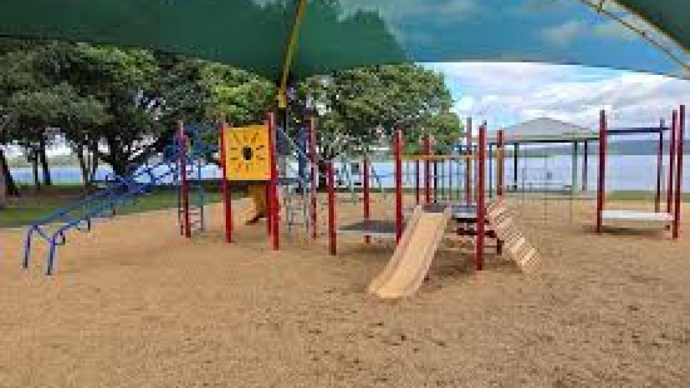 McGavin View Park Playground