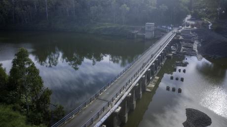 View of Mt Crosby Weir Bridge