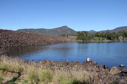 Maroon Dam