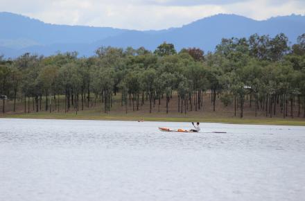 paddling on lake wivenhoe