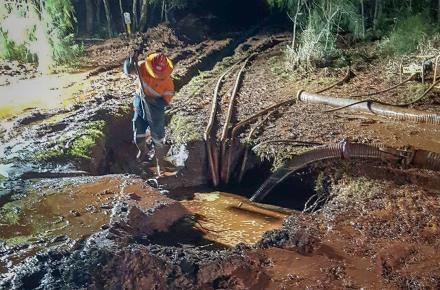 Crews worked through the night to repair a burst pipeline on Karragarra Island