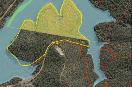 outline of area subject to planned burn in lower reaches of Hinze Dam